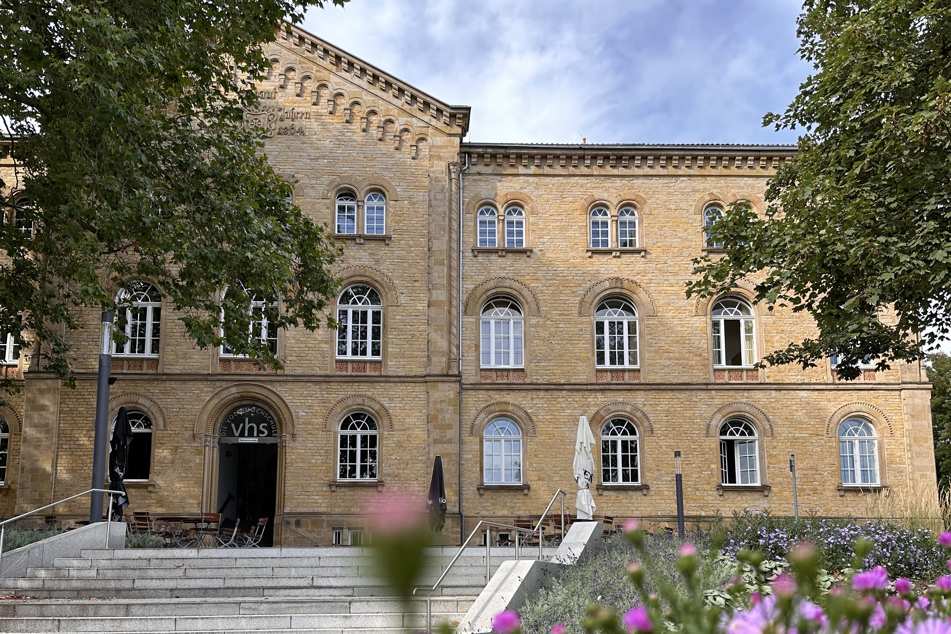 Haupteingang der Volkshochschule Stadt Osnabrück