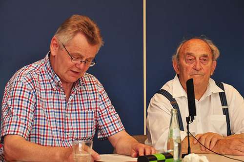 Reinhard Stolle (links), Prof. Dr. Dr. Goldberg (rechts)